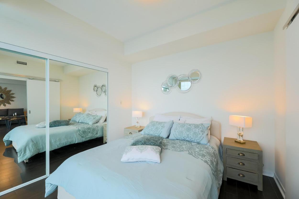 Skyline Elegance Condo تورونتو المظهر الخارجي الصورة