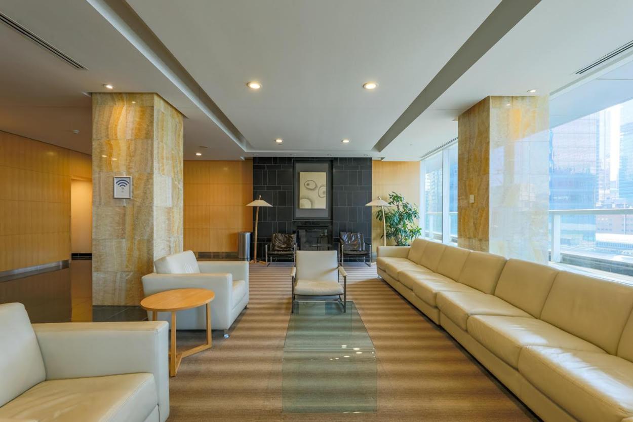 Skyline Elegance Condo تورونتو المظهر الخارجي الصورة